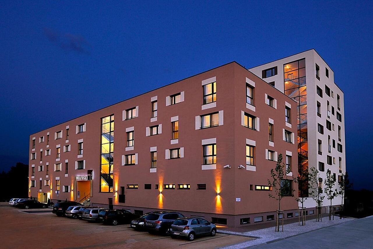 Melrose Apartments Bratislava Exterior photo